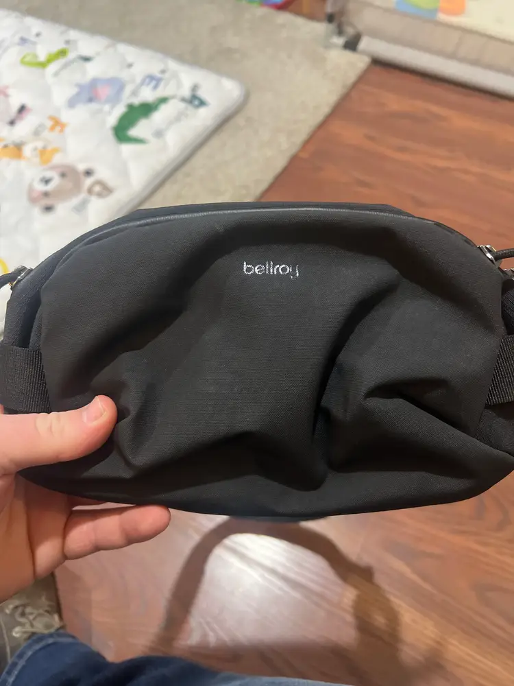 Bellroy venture ready sling 2.5