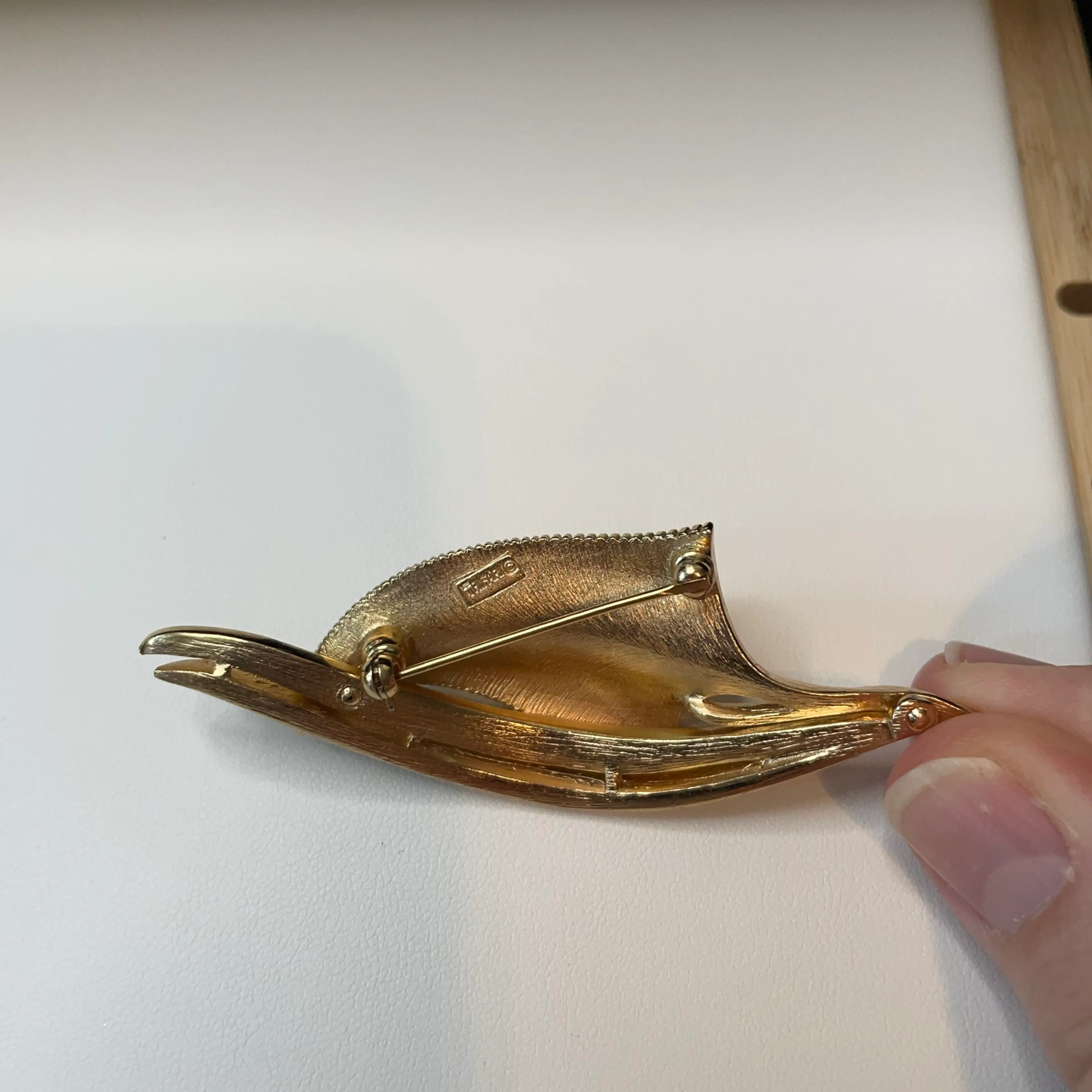 Image 3 of 4