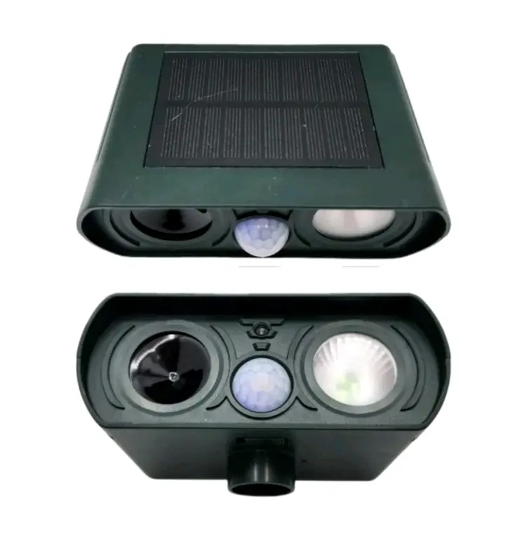 Solar Motion Ultrasonic Pest Repeller Strobe Light For Outdoor Animals -No Stake