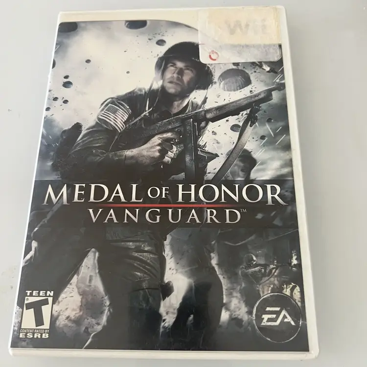 Medal of Honor Vanguard Nintendo Wii Video Game 2007 CIB Complete Tested