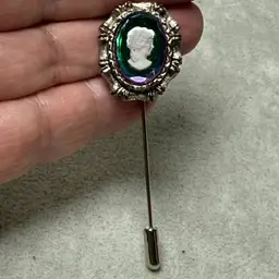 Vintage AB Aurora Borealis Glass Cameo Stick Pin Silver Tone