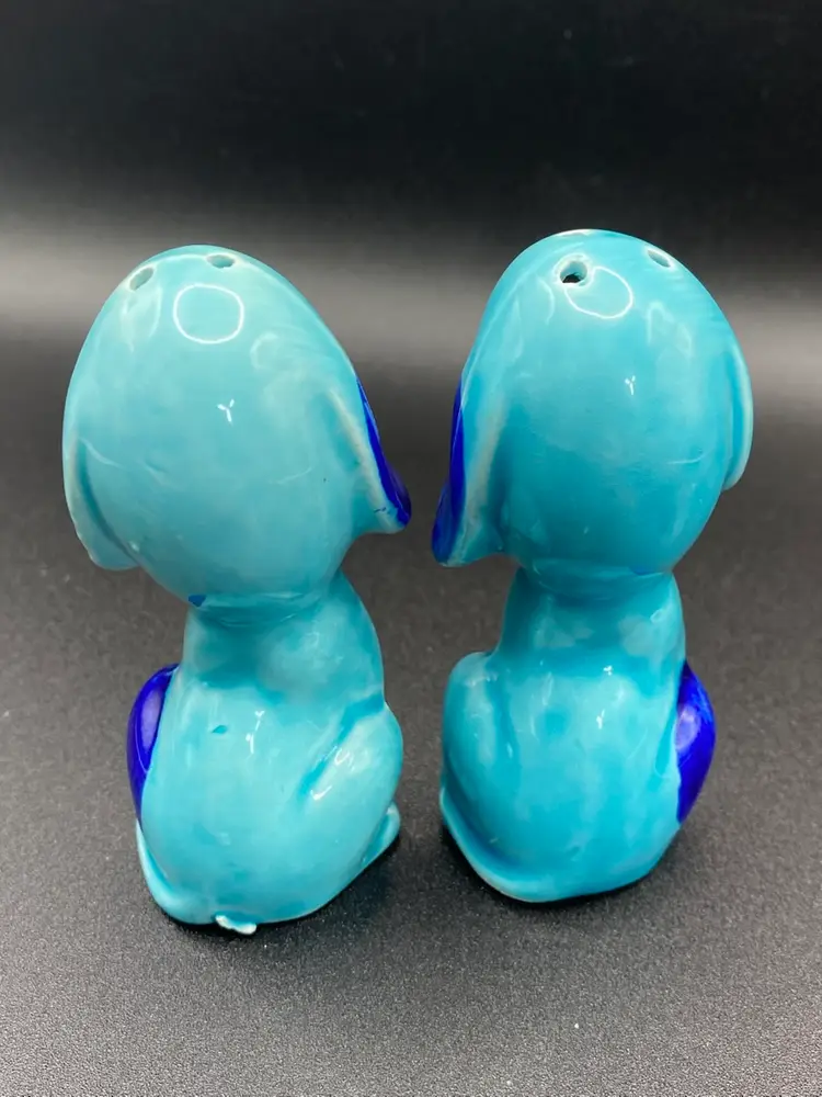 Vintage Kitschy Blue Hound Dog Salt and Pepper Shakers