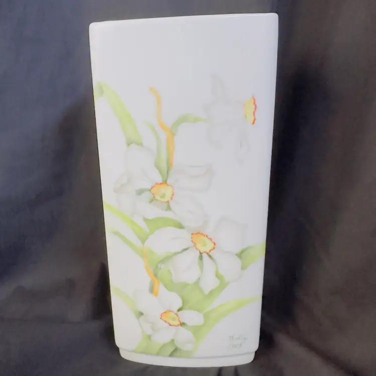 #1590 Vintage West Germany, Signed, 1987 Porcelain Vase, Gerold Porcelain Signed By Kitty White Flowers Lillies