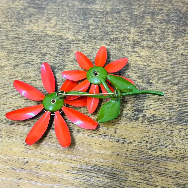 Vintage Double Daisy Red Enamel Brooch Pin 3 1/2 inches Bright Adjustable