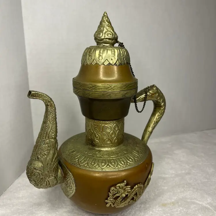OLD ANTIQUE COPPER & BRASS ORIENTAL DESIGN LIDDED PITCHER~~GREAT SHOW PIECE!!!