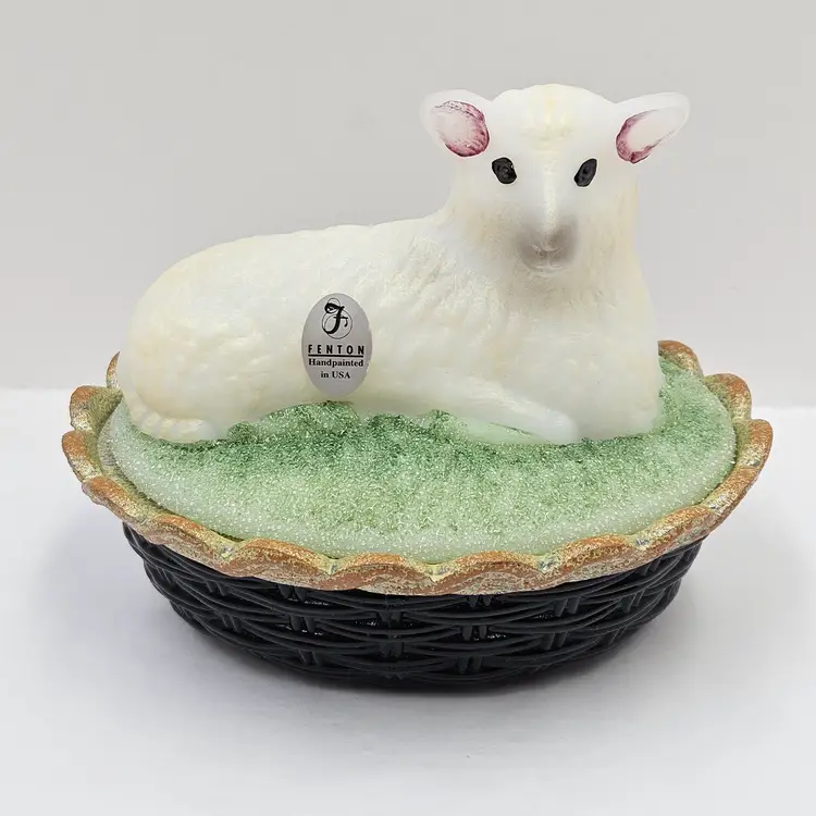 Fenton Glass Lamb Sheep On Nest Folk Art Collection With Box Hand Painted Signed