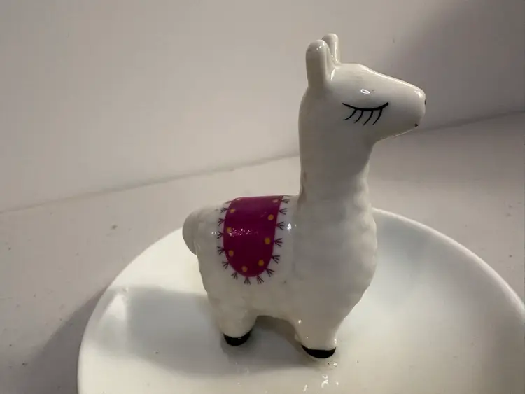 Llama Boho Ceramic Ring Holder Jewelry Dish Winking Alpaca In A Plate 4 x 3 Inch