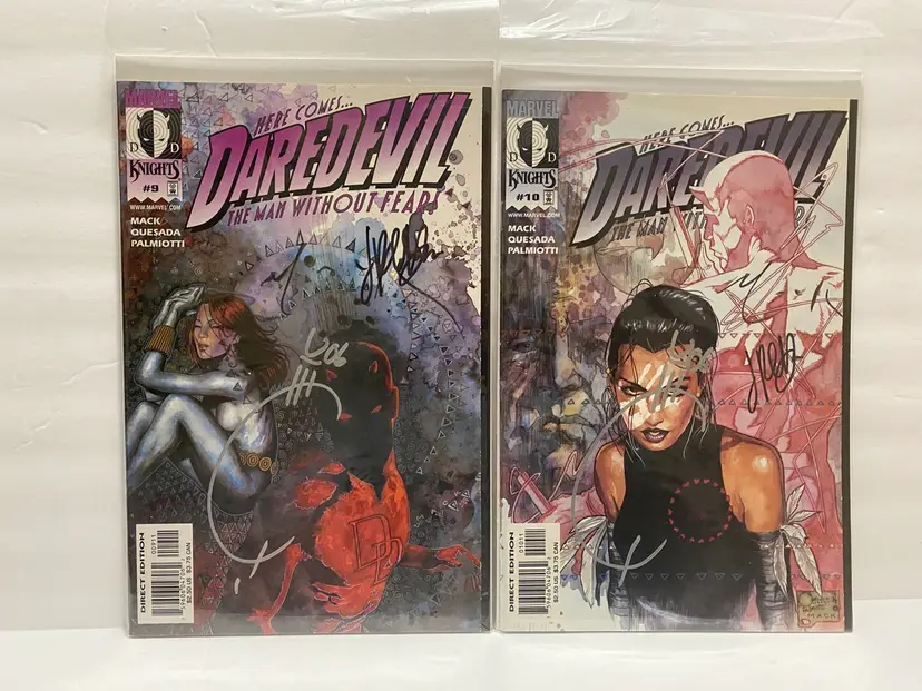 2 Daredevil  Marvel Knights Comics Triple signed by Mack, Quesada and Pal Miotti Echo First appearance and first cover Comic Books 
