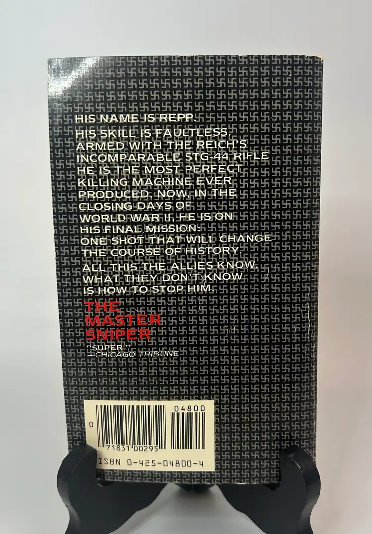 Vintage 'The Master Sniper' by Stephen Hunter Berkley Paperback Book 1981
