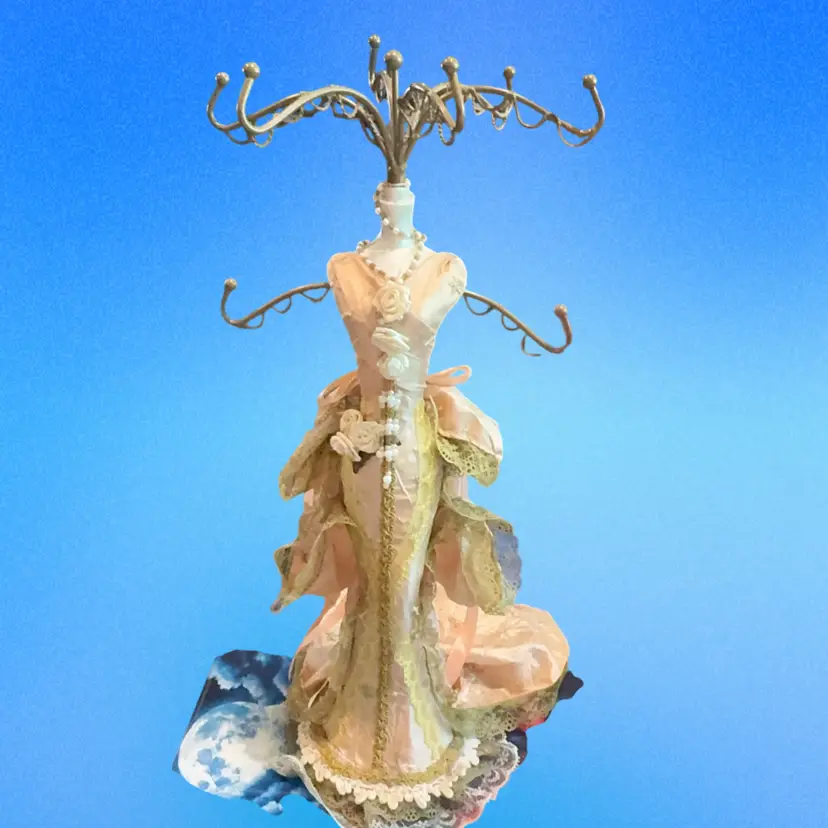 Fancy Dress Mannequin Jewelry Tree