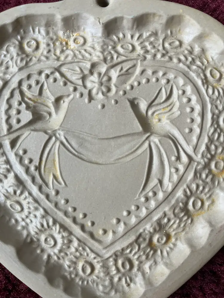 Vtg Brown Bag Cookie Mold 1985 Victorian Heart Doves Wedding Valentine Lace