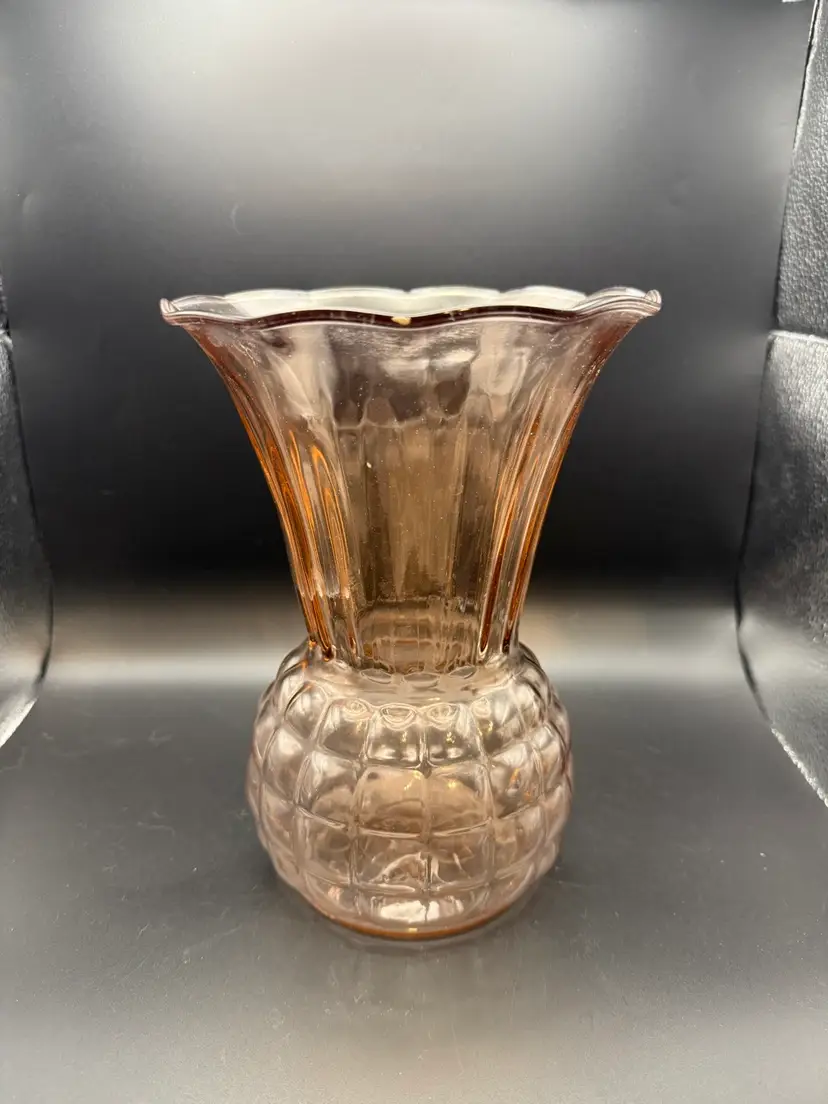 Anchor Hocking Royal Pink Depression Glass Vase
