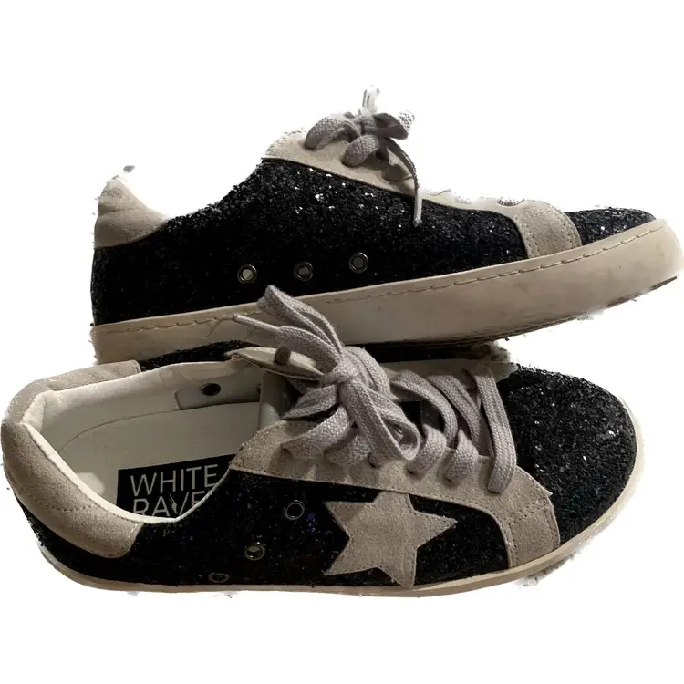 White Raven Black/ Grey Glitter sneakers Sneaker Size 6.5 (fit like 5.5)