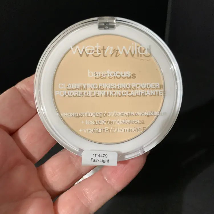 2-Wet n Wild Finishing Powder