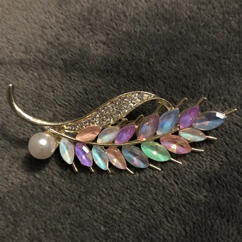 Gorgeous Colorful Flower Brooch