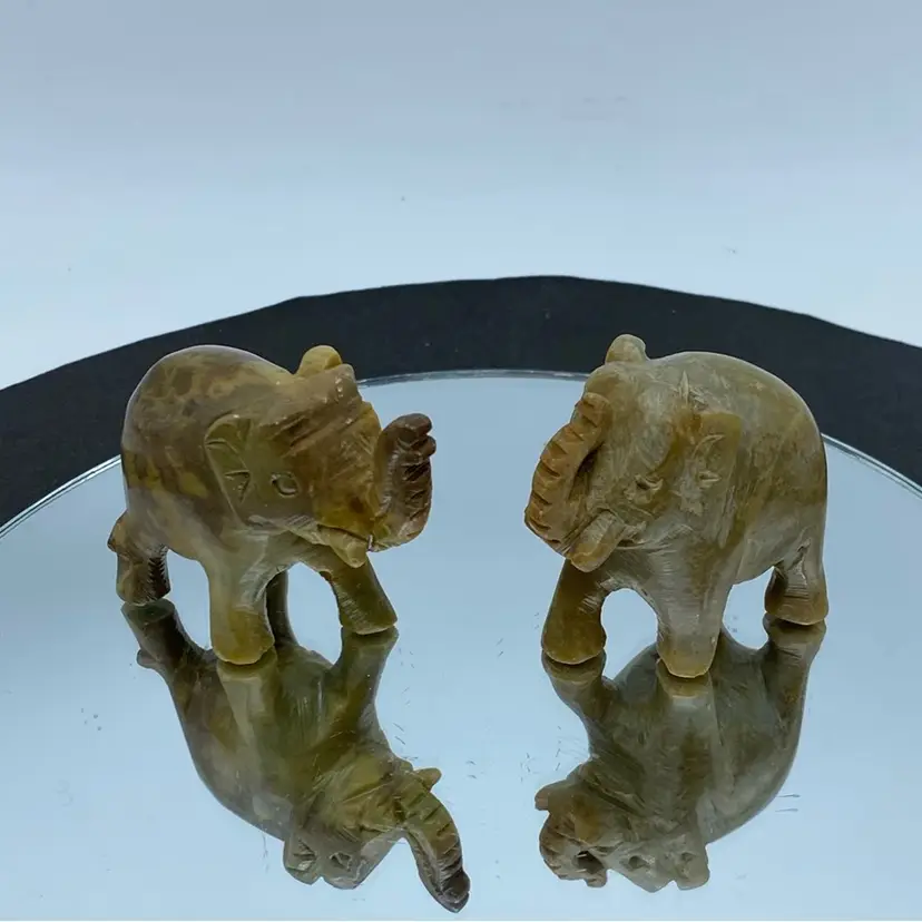 #1411 Pair Indian Stone Carved Miniature Elephant Figurines