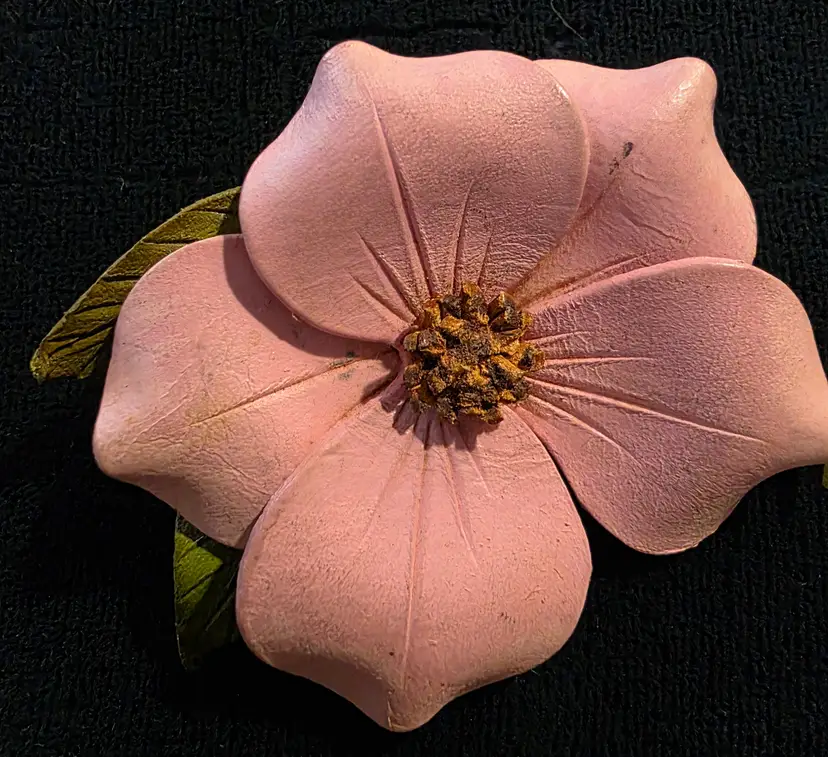 Leather Pink Chrysanthemum Brooch