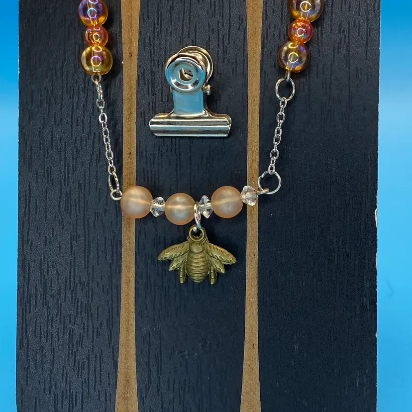 Queen bee necklace