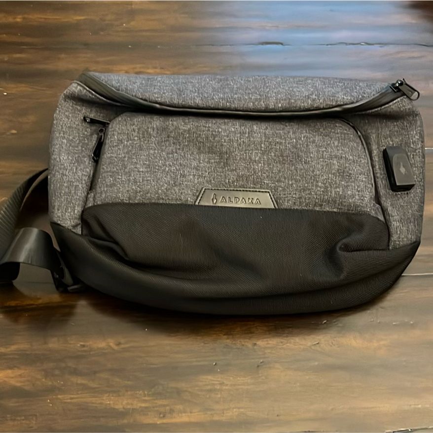 【極美品】ALPAKA Bravo Sling Max V1 X-PAC Alpaka Bravo Sling Max V1