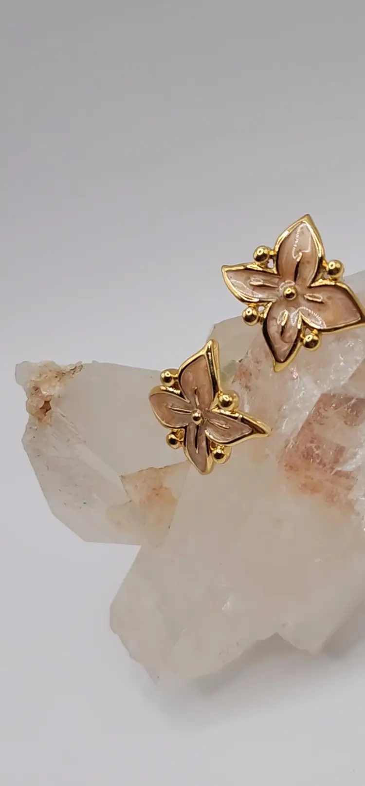 Vintage Evoke Brand Floral Gold Tone Pink Enamel Earrings