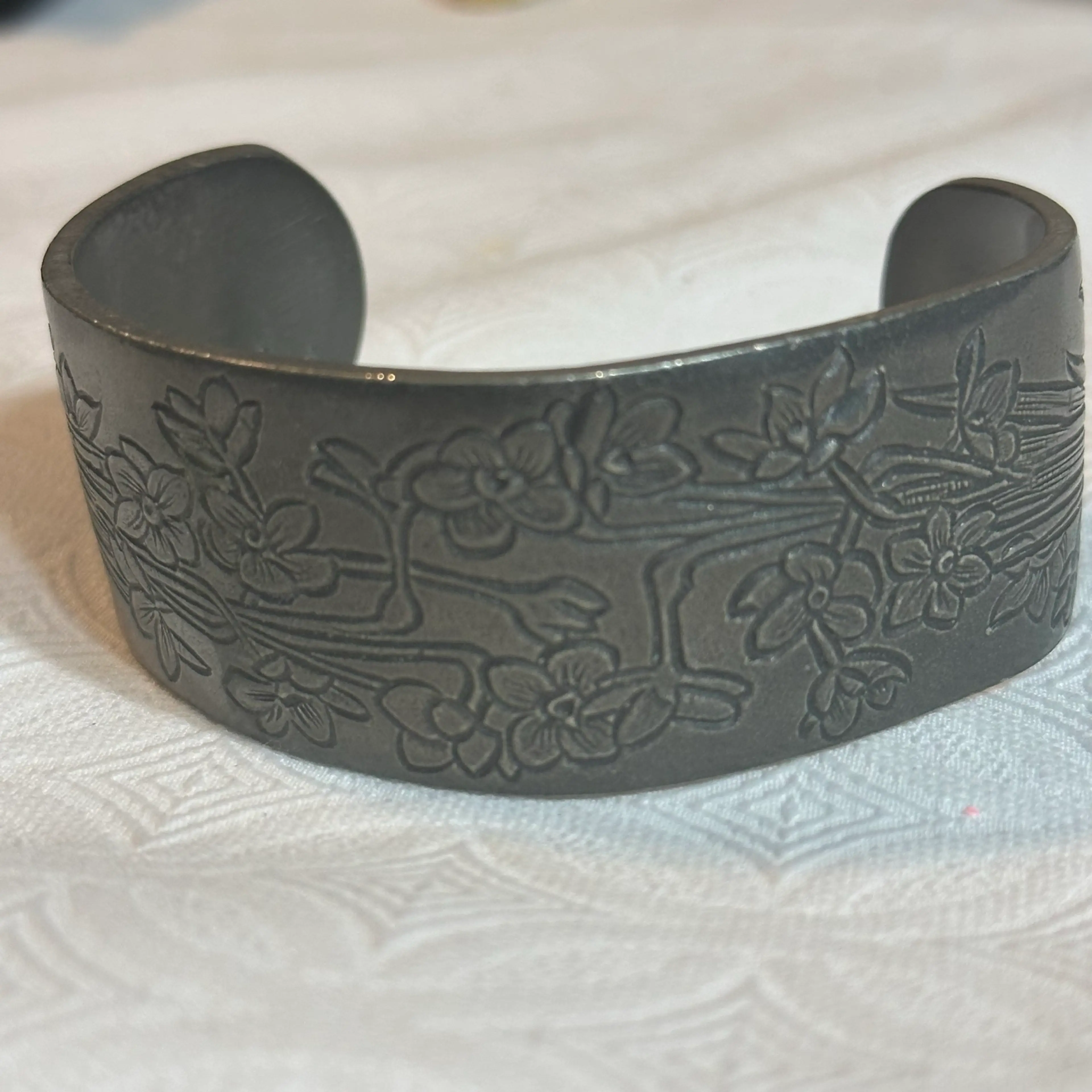 Image 2 of 12