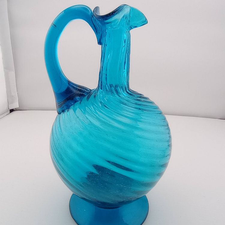Blown cruet in blue with optic swirl, no stopper