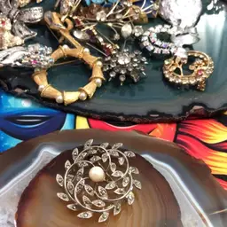 #43 - Peacock Jewels