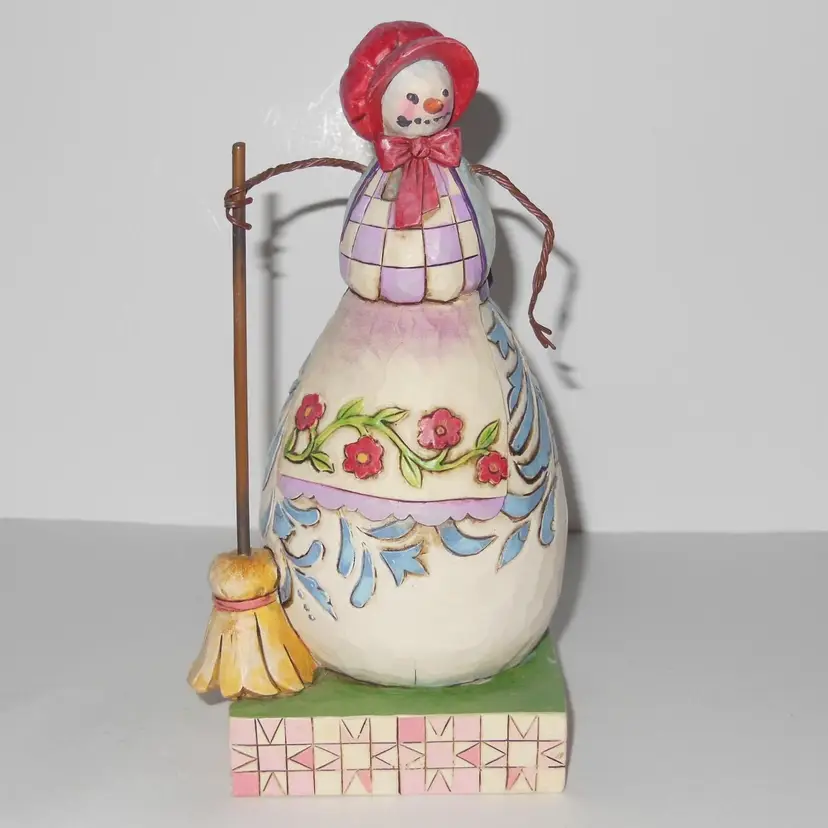 Jim Shore Heartwood Creek, 'Not A Flake Out Of Place' Snow-Lady