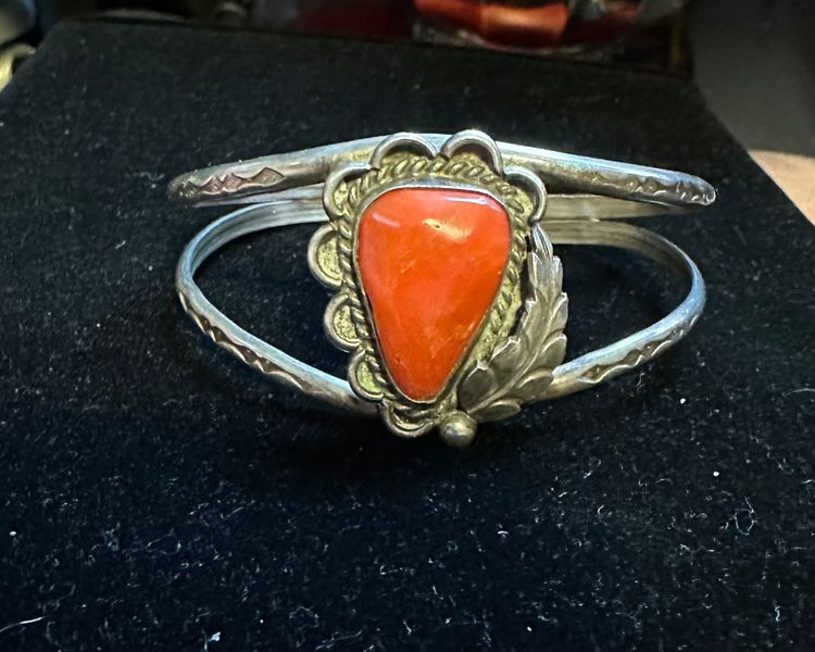 Vintage Native American Navajo Sterling Silver & Coral Cuff Bracelet