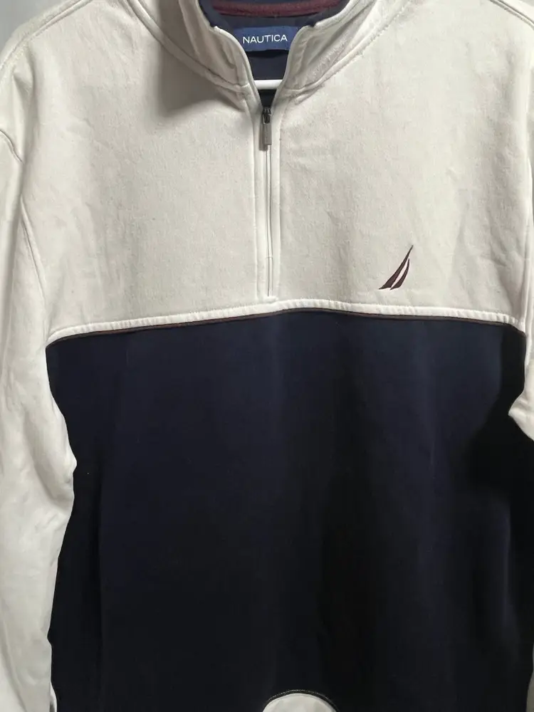 NWT Men’s Nautical Pullover - Large