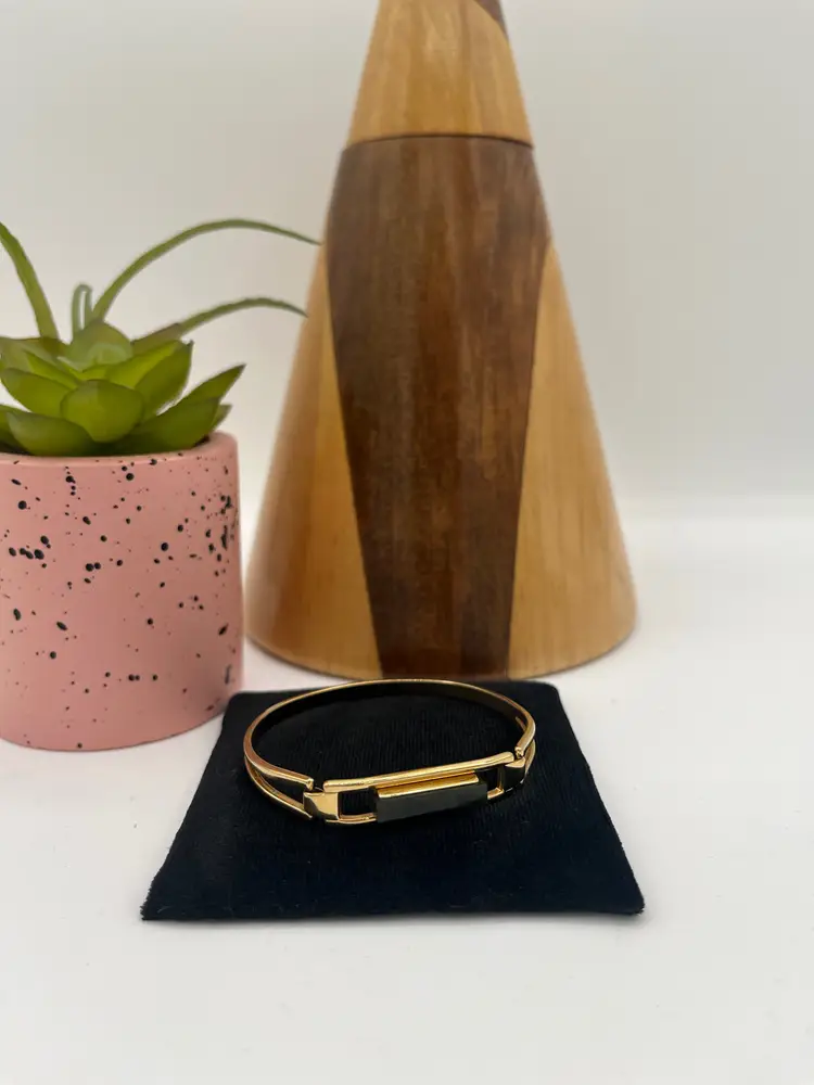 #J12 - Marked Avon Gold Tone Vintage "Treasured Jade" Green Stone Bracelet - XSmall