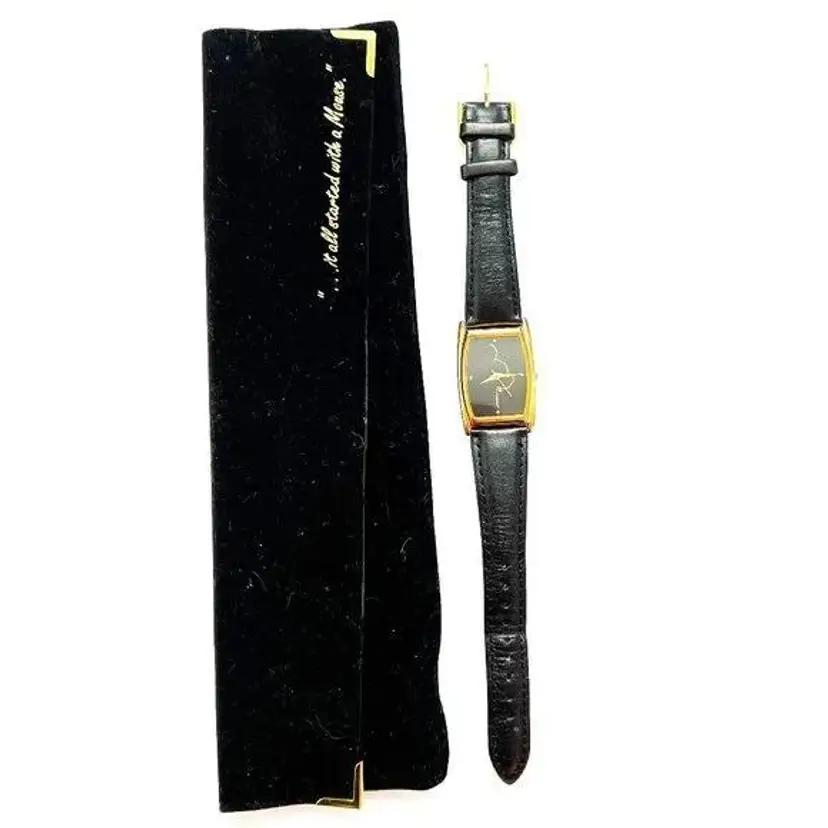 Disneyland Resort Cast Member CMO Mickey Mouse Genuine Leather Watch