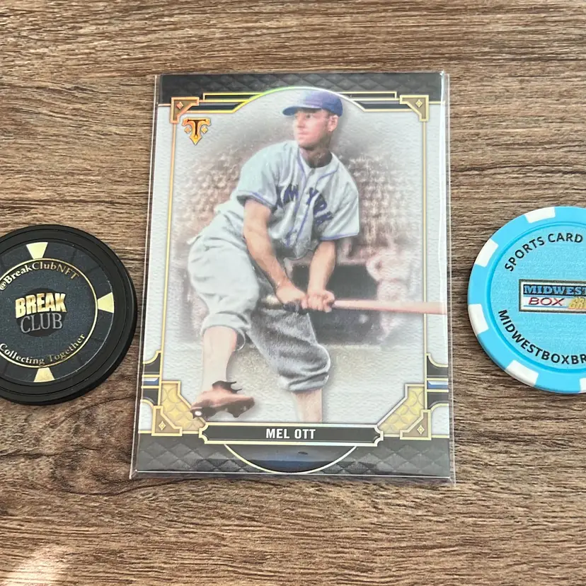 Mel Ott
2022 Triple Threads 
New York Giants