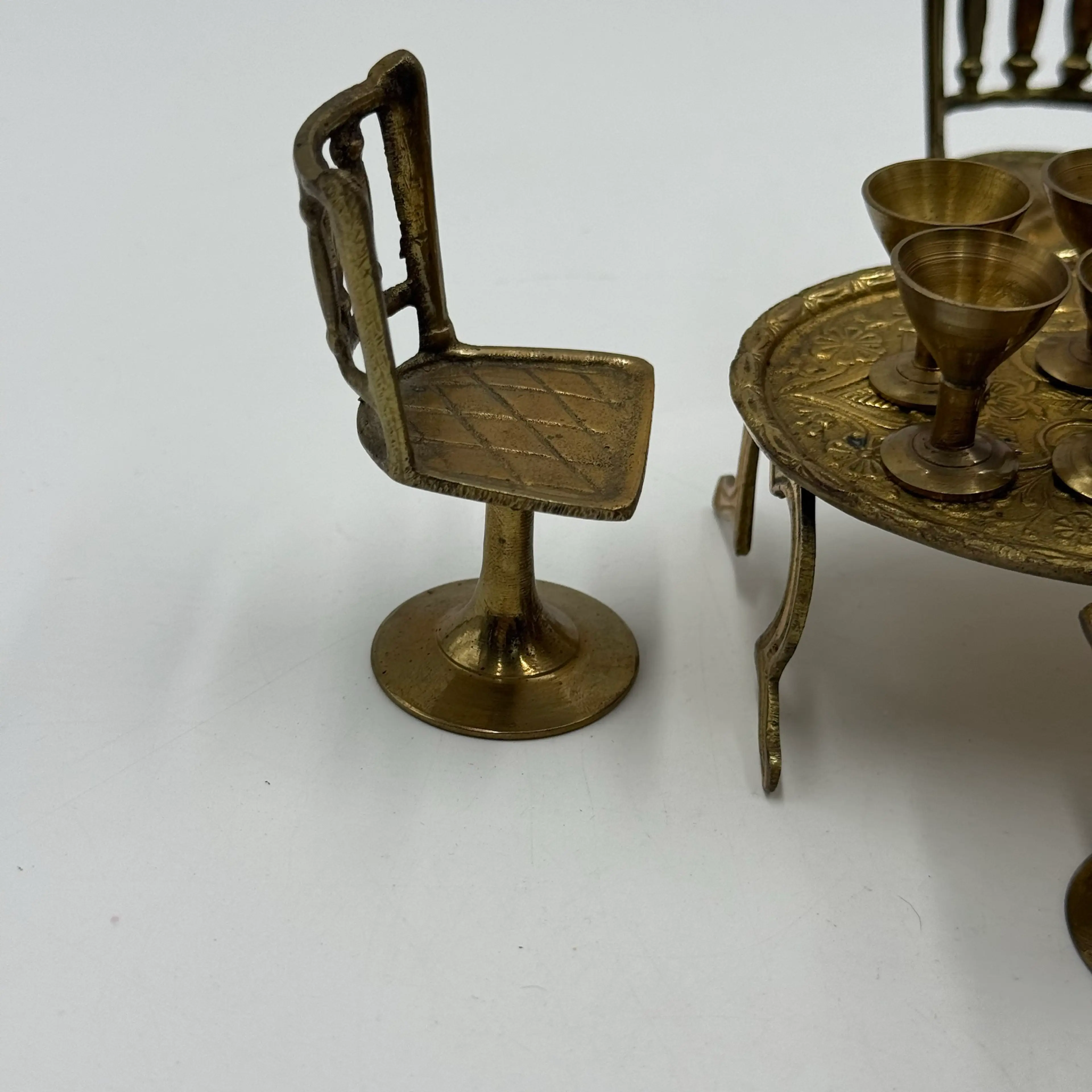 Image 4 of 21