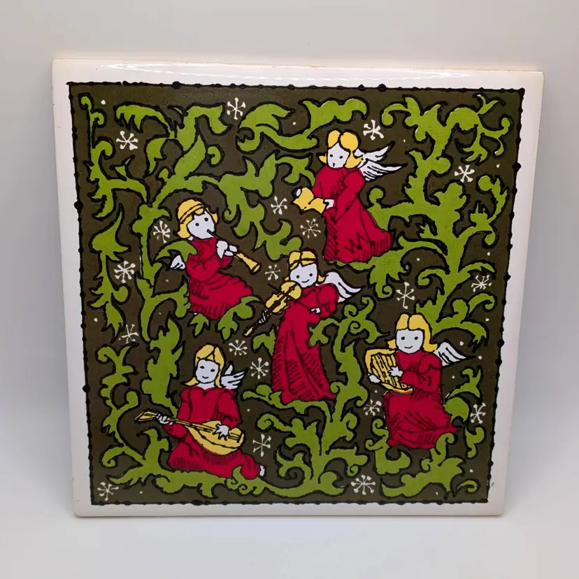 HOLT HOWARD HH JAPAN Tile Trivet Hot Plate **please note condition on rubber feet/backing/hanger Angels playing instruments choir
