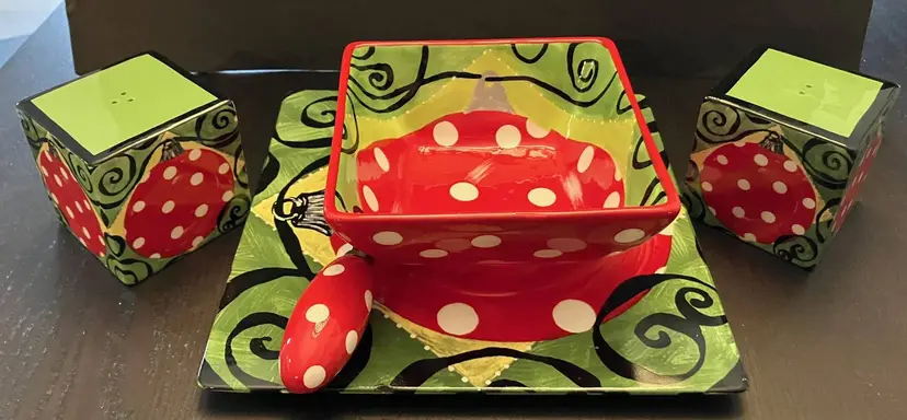 Mainstreet Collection Christmas Bowl and Knife, Plate and Salt and Pepper Shakers