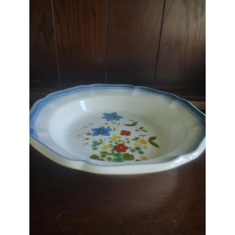 Vintage Mikasa Country Club Fresh Cuttings Salad/Soup Bowl