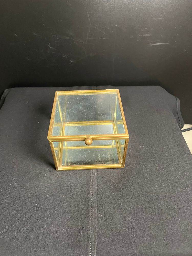 Square Brass & Glass Trinket Box. No Etching. Has a Mirror on Bottom Inside. Lot 53