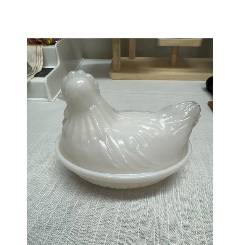 4.5 Wide White Milk Glass Hen On Nest