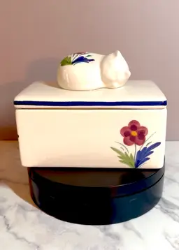 Sweet Simplicity! Vintage Porcelain Sleeping Kitty Cat Lidded Trinket/Jewelry Box, Signed: Made In Portugal
