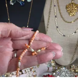 #06 - Let's Do Jewelry!