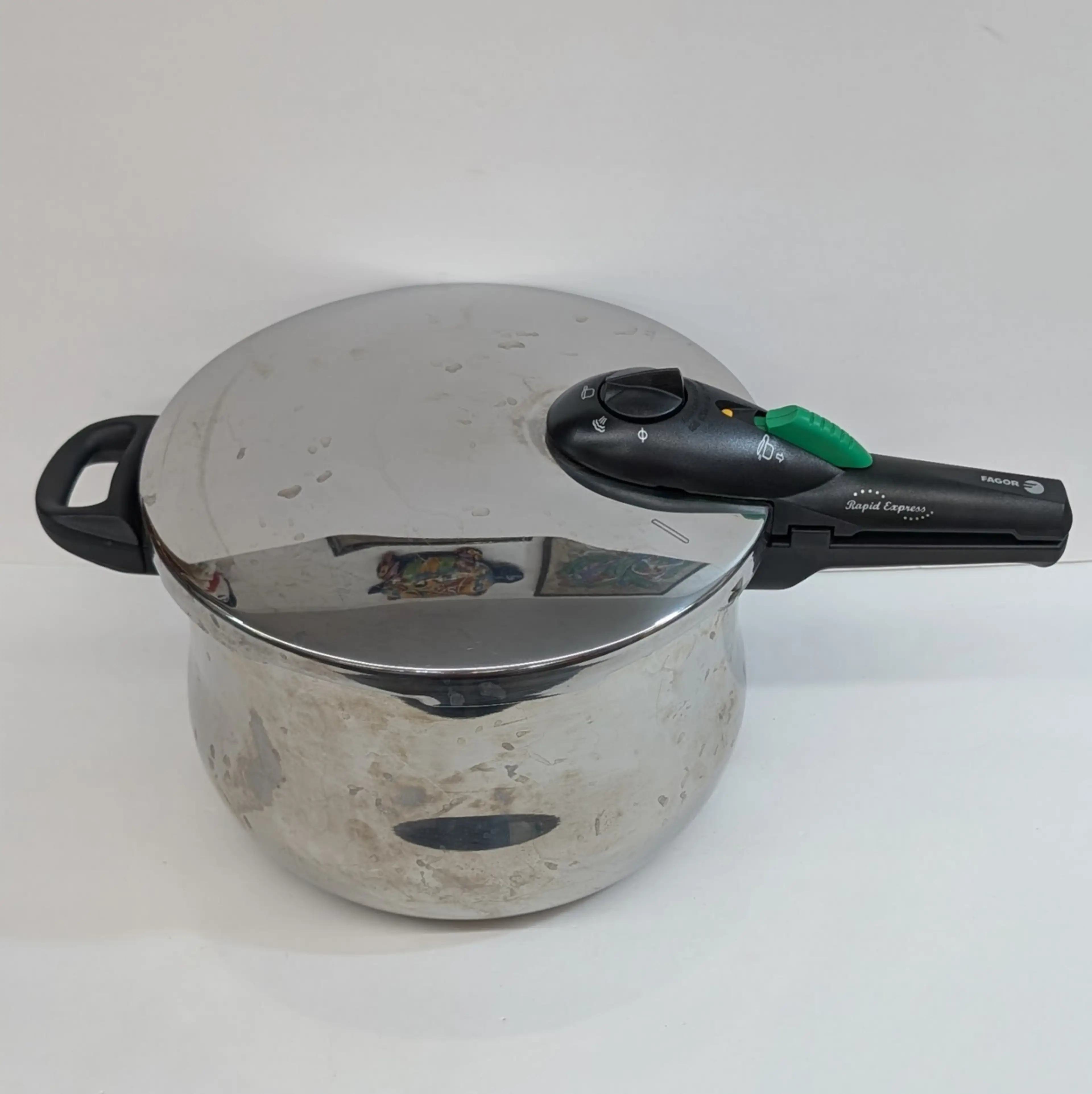 Image 2 of 10
