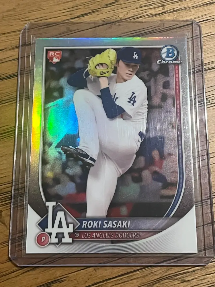 Roki Sasaki 2025 Bowman Chrome RC Red Logo Los Angeles Dodgers