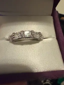 Vintage Ring Unknown Stone