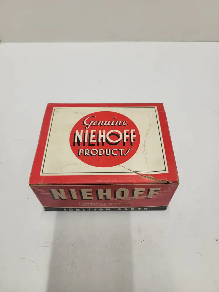 NOS Niehoff 12V Ignition Auto Voltage Regulator 12V Negative Ground # DR-167 Box