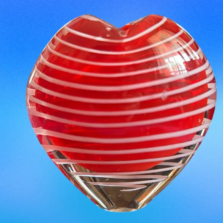 Art Glass Heart Bud Vase Paperweight