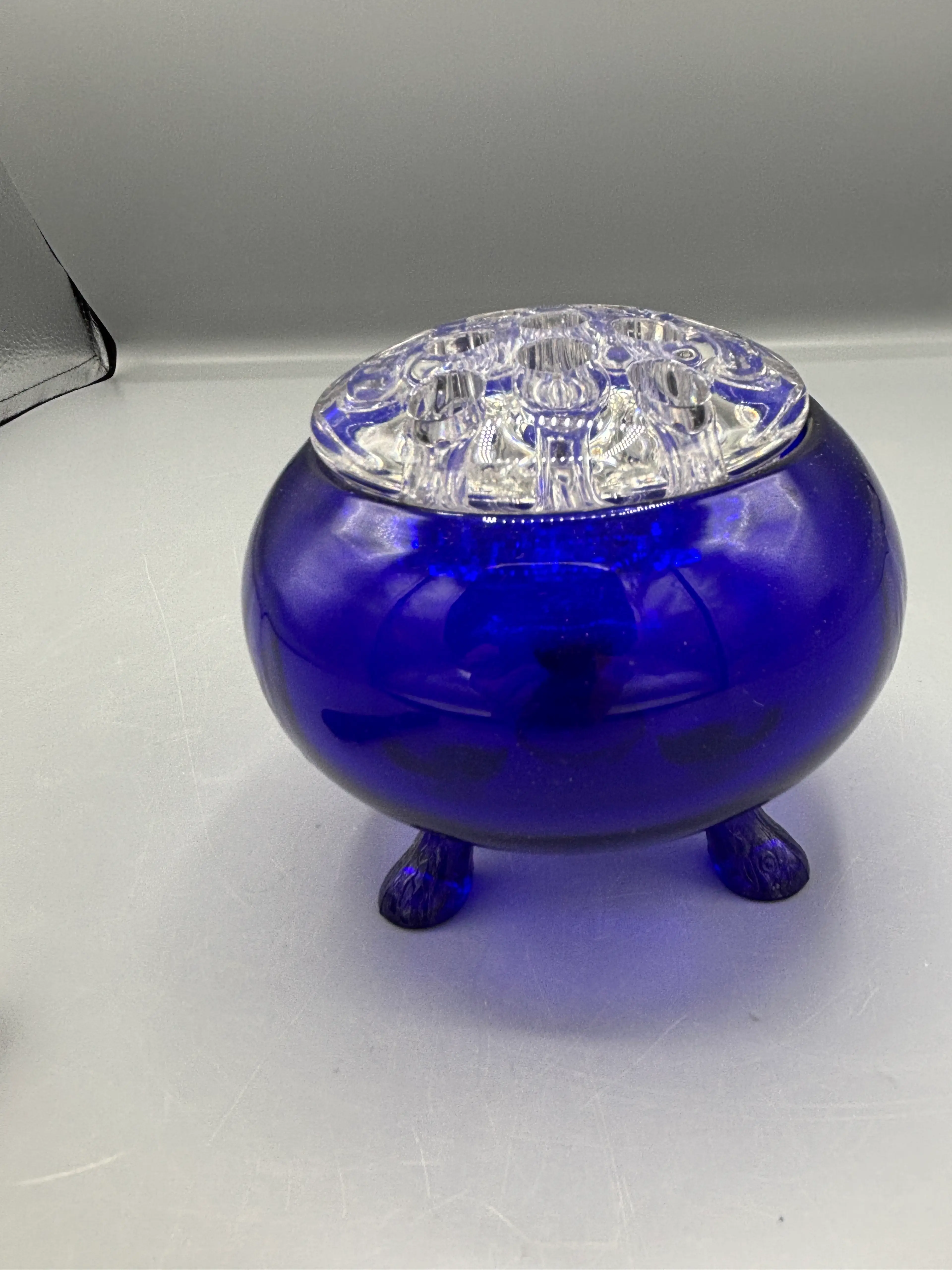 Image 1 of 5