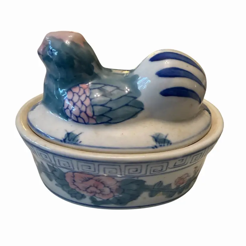 Hen On Nest Blue Pink White Ceramic Handpainted Oriental Motif Dish 4.25”
