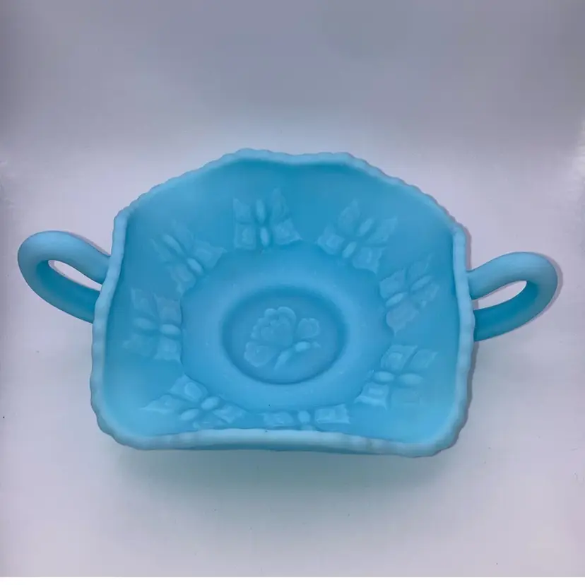 Fenton Blue Butterfly Dish 8” Wide  2” Tall! Bug 🐛