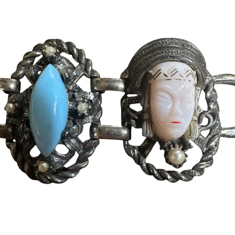 AS IS Vintage SELRO SELINI Panel Bracelet with White Asian Princess Faces